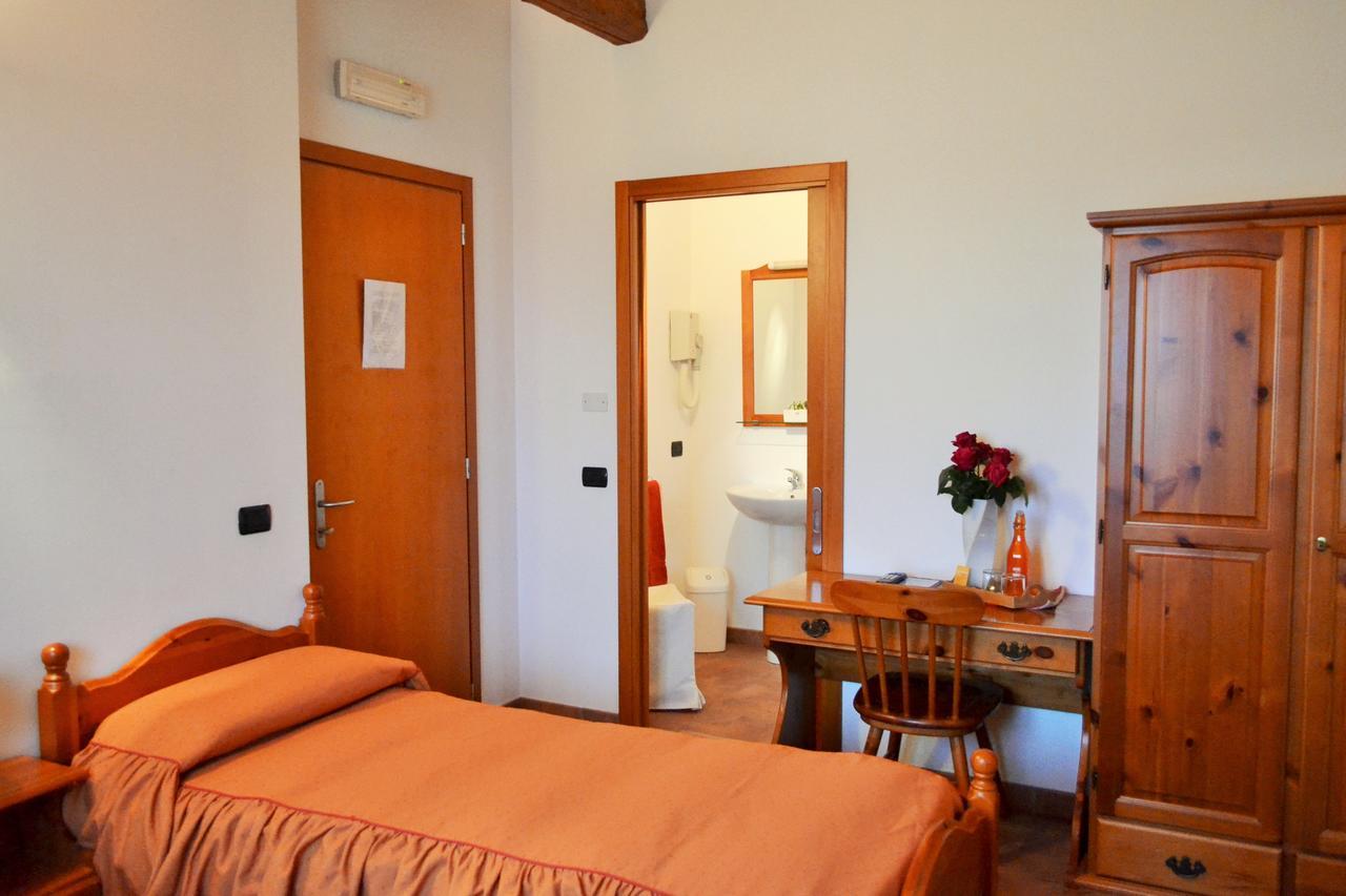 Agriturismo Le Oche Selvatiche Lauzacco المظهر الخارجي الصورة